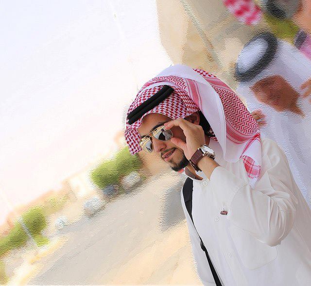 صور شباب سعوديين , رجال بازياء سعودية اروع روعه
