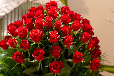 3853 3 اروع باقات الورد - للتعبير عن مشاعرك لحبيتك ارسل بوكية من الزهور سناء بدر