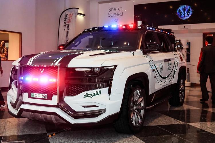 10057 6 سيارات شرطة دبي - احدث صور سيارات دبي الشرطيه رائعه عشقي البحرين