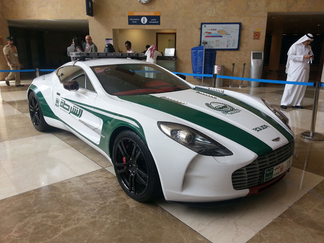 10057 7 سيارات شرطة دبي - احدث صور سيارات دبي الشرطيه رائعه عشقي البحرين